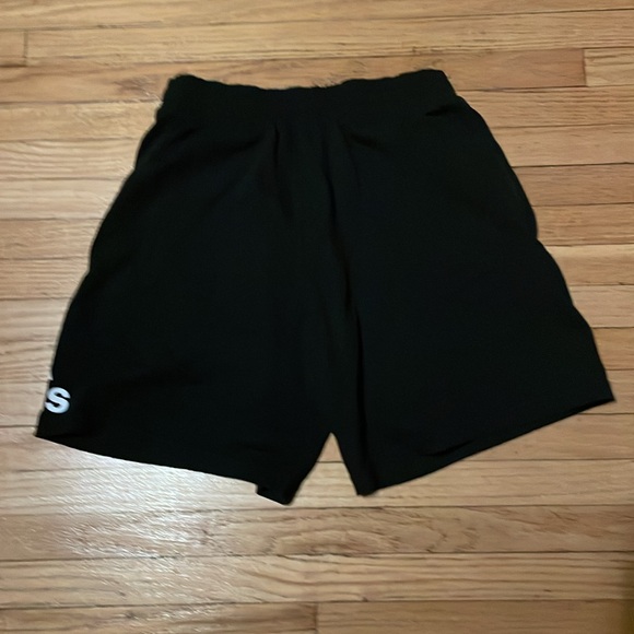 Black Adidas shorts with white logo on the side men’s small - Picture 4 of 4